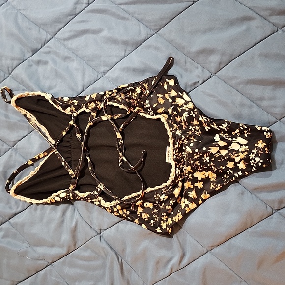 Somedays Lovin Field Of Dreams One Piece Swimsuit - Picture 8 of 11